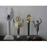 2006 Победа во Всеукраинском рейтинге “Личность года” в номинации “Лидеры промышленности и бизнеса”
